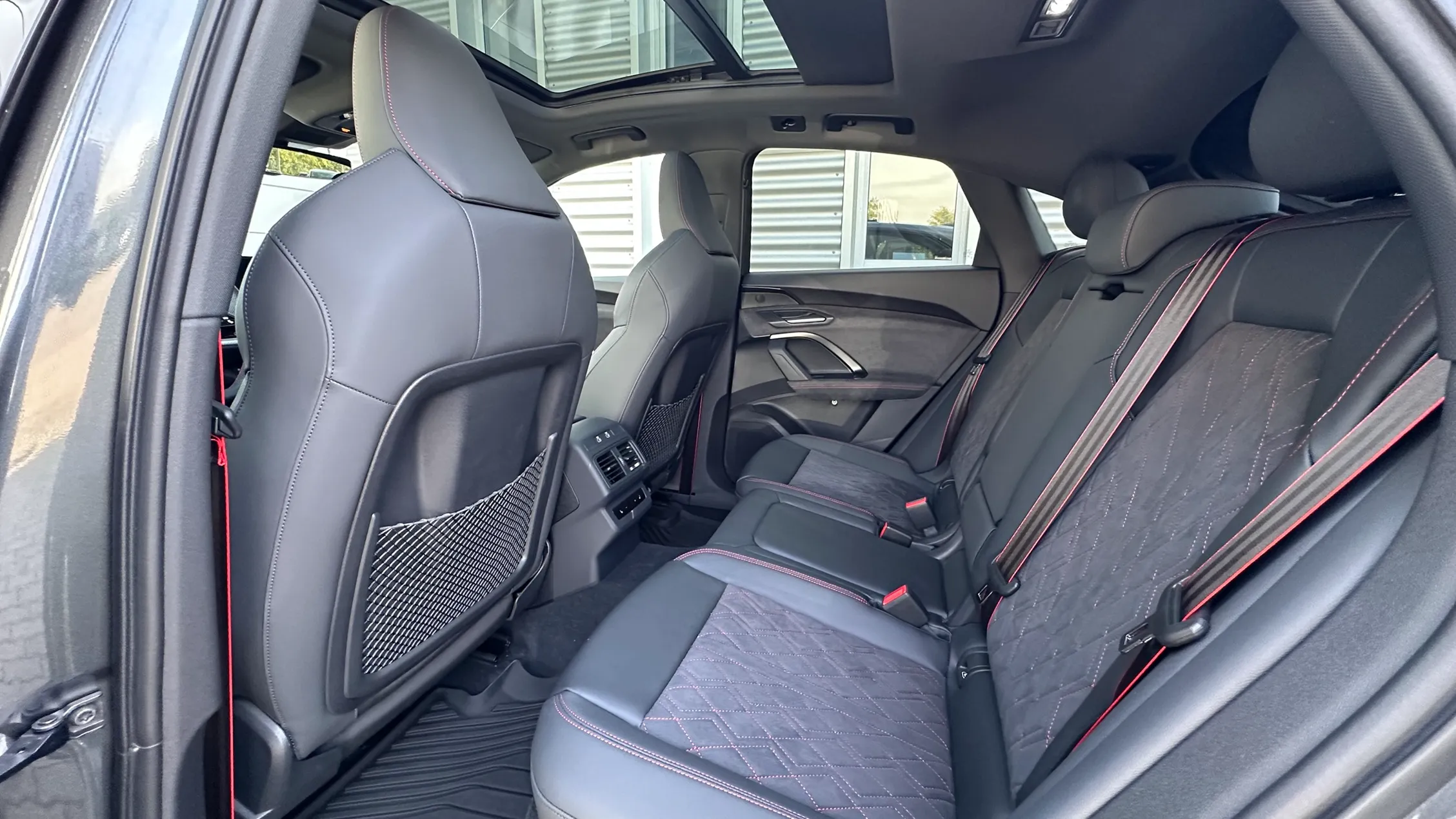 Q5 Sportback 40 TDI quattro S tronic képe