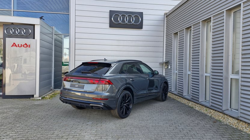 Q8 50 TDI quattro tiptronic képe