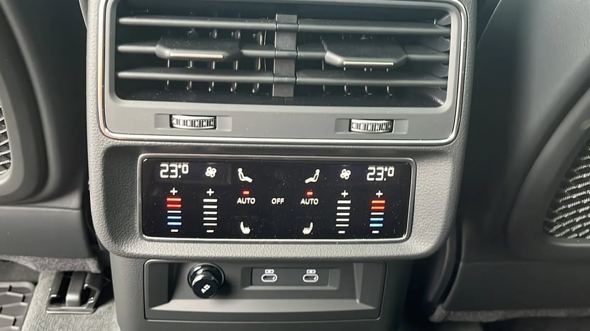 Q8 50 TDI quattro tiptronic képe