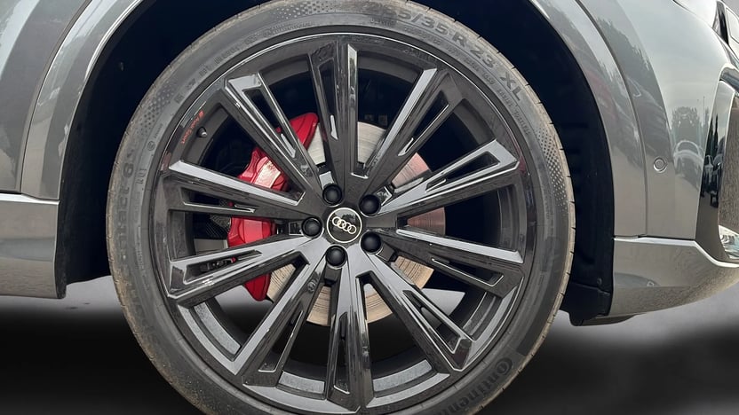 Q8 50 TDI quattro tiptronic képe