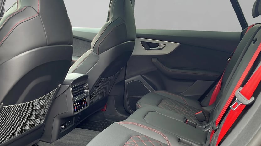 Q8 50 TDI quattro tiptronic képe