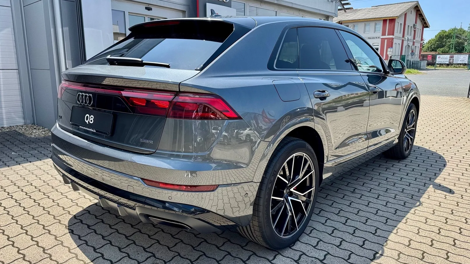 Q8 50 TDI quattro tiptronic képe