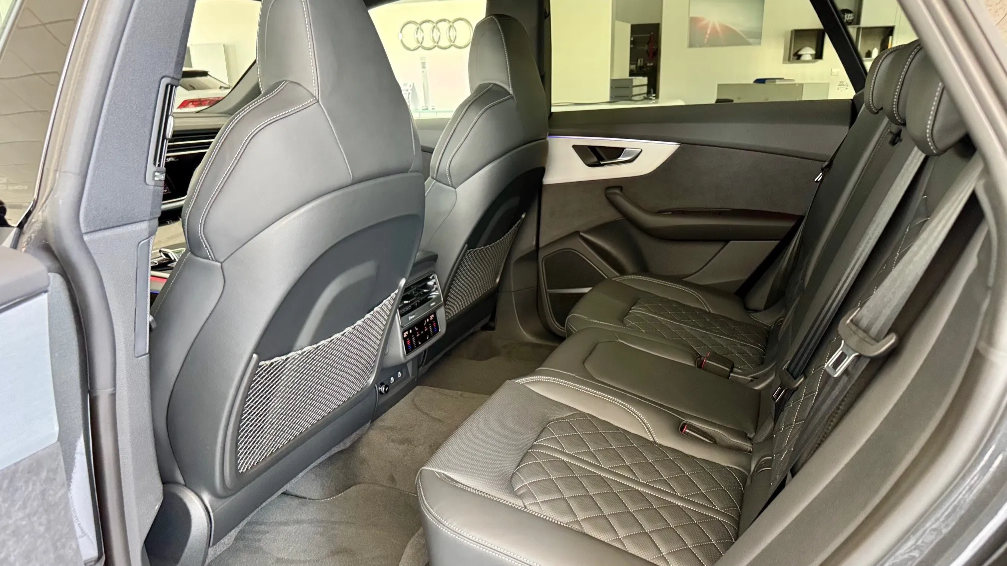 Q8 50 TDI quattro tiptronic képe