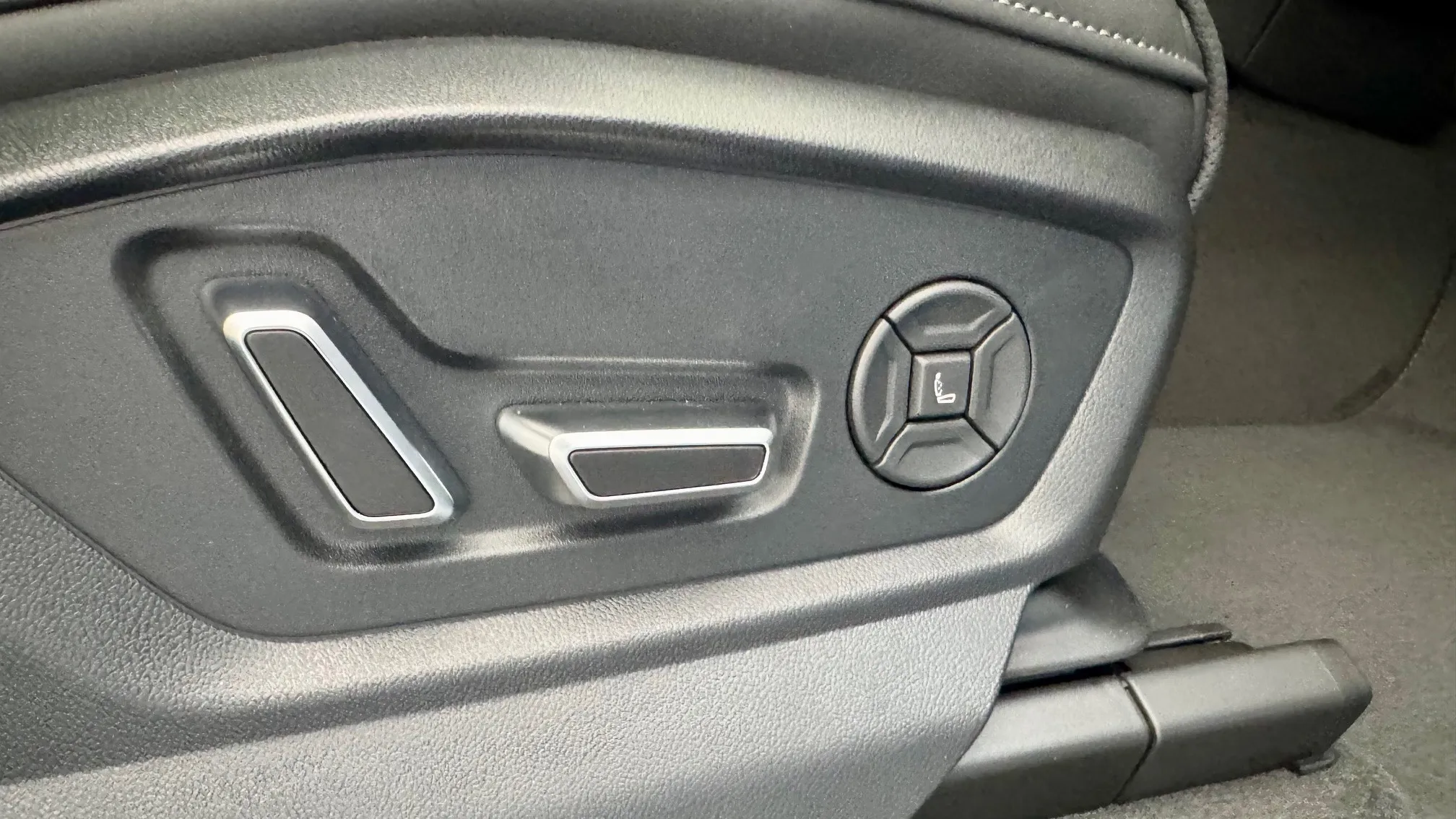 Q8 50 TDI quattro tiptronic képe