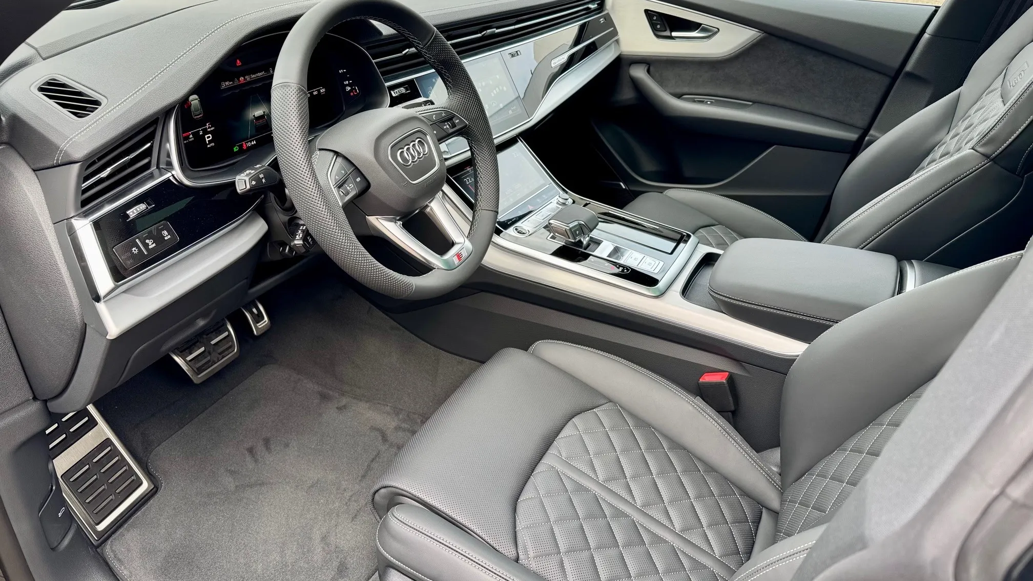 Q8 50 TDI quattro tiptronic képe