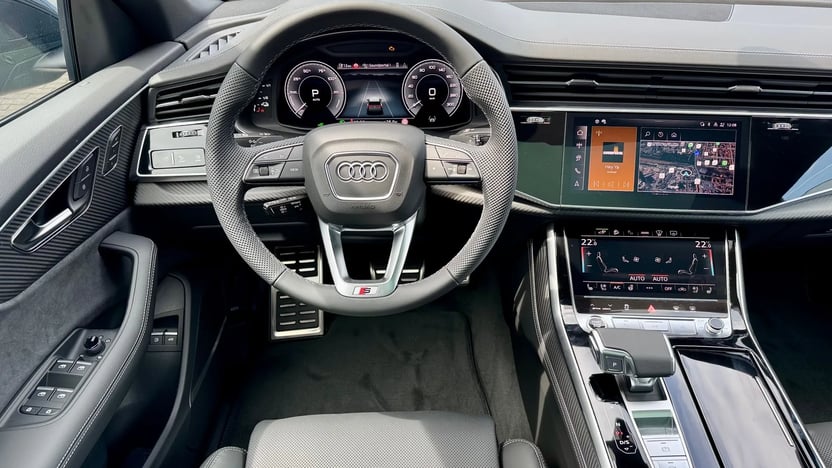 Q8 60 TFSI e quattro tiptronic képe