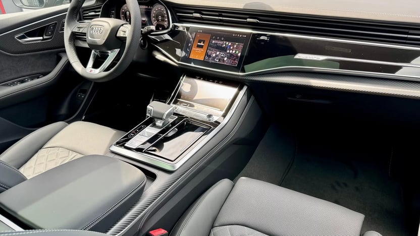 Q8 60 TFSI e quattro tiptronic képe