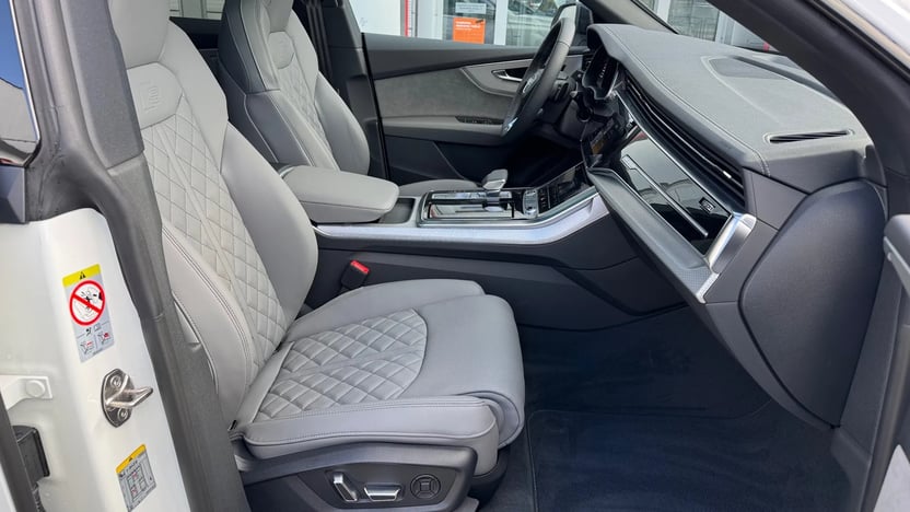 Q8 50 TDI quattro tiptronic képe