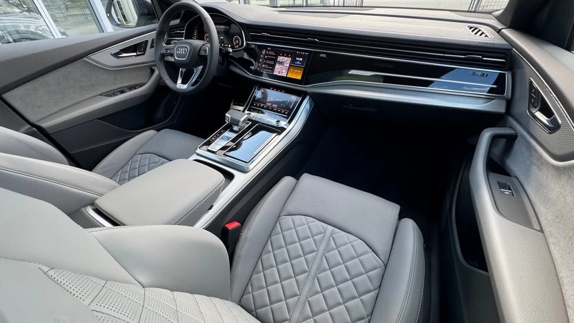Q8 50 TDI quattro tiptronic képe