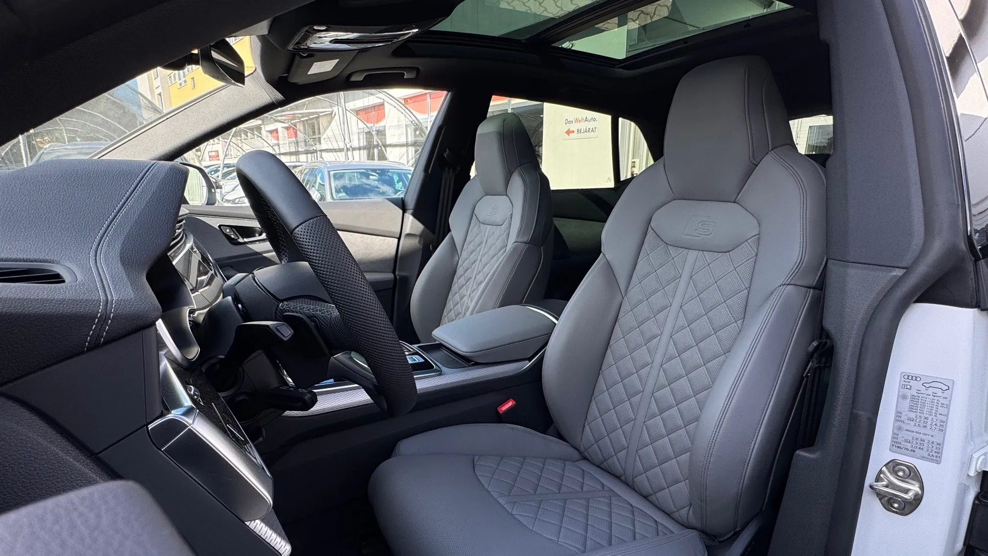 Q8 50 TDI quattro tiptronic képe