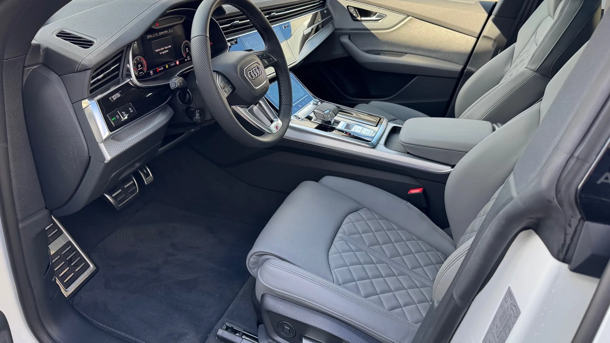 Q8 50 TDI quattro tiptronic képe