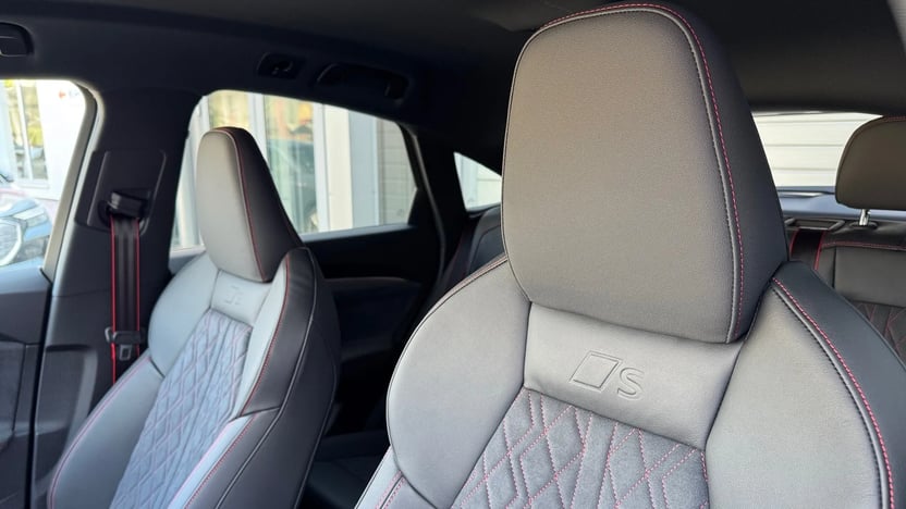 Q5 Sportback 40TDI qu. S tronic Business képe