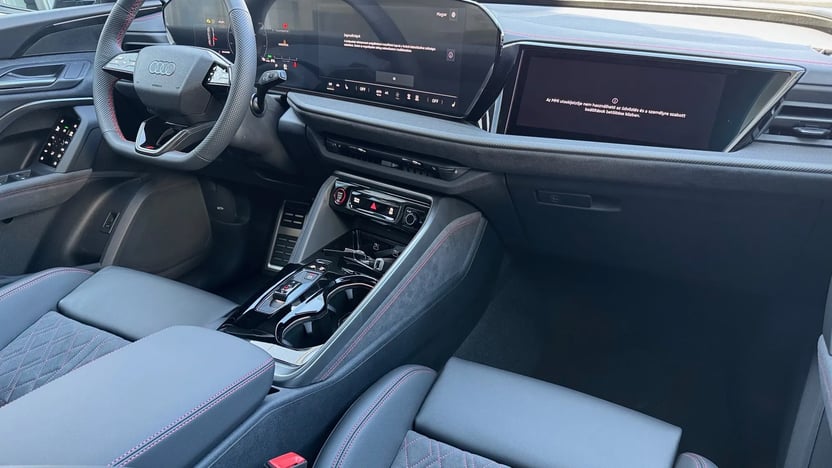 Q5 Sportback 40TDI qu. S tronic Business képe