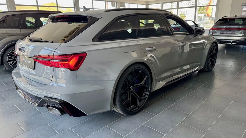 RS6 Avant TFSI quattro performance képe