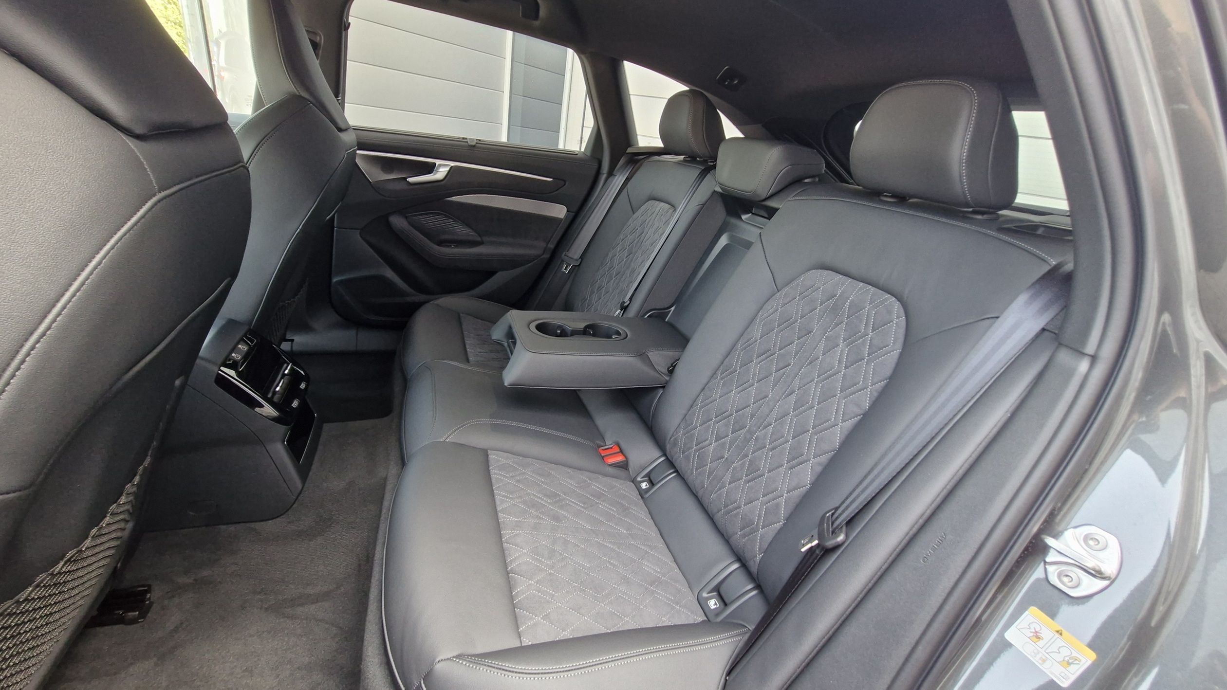 A6 Avant 40 TDI quattro S tronic képe