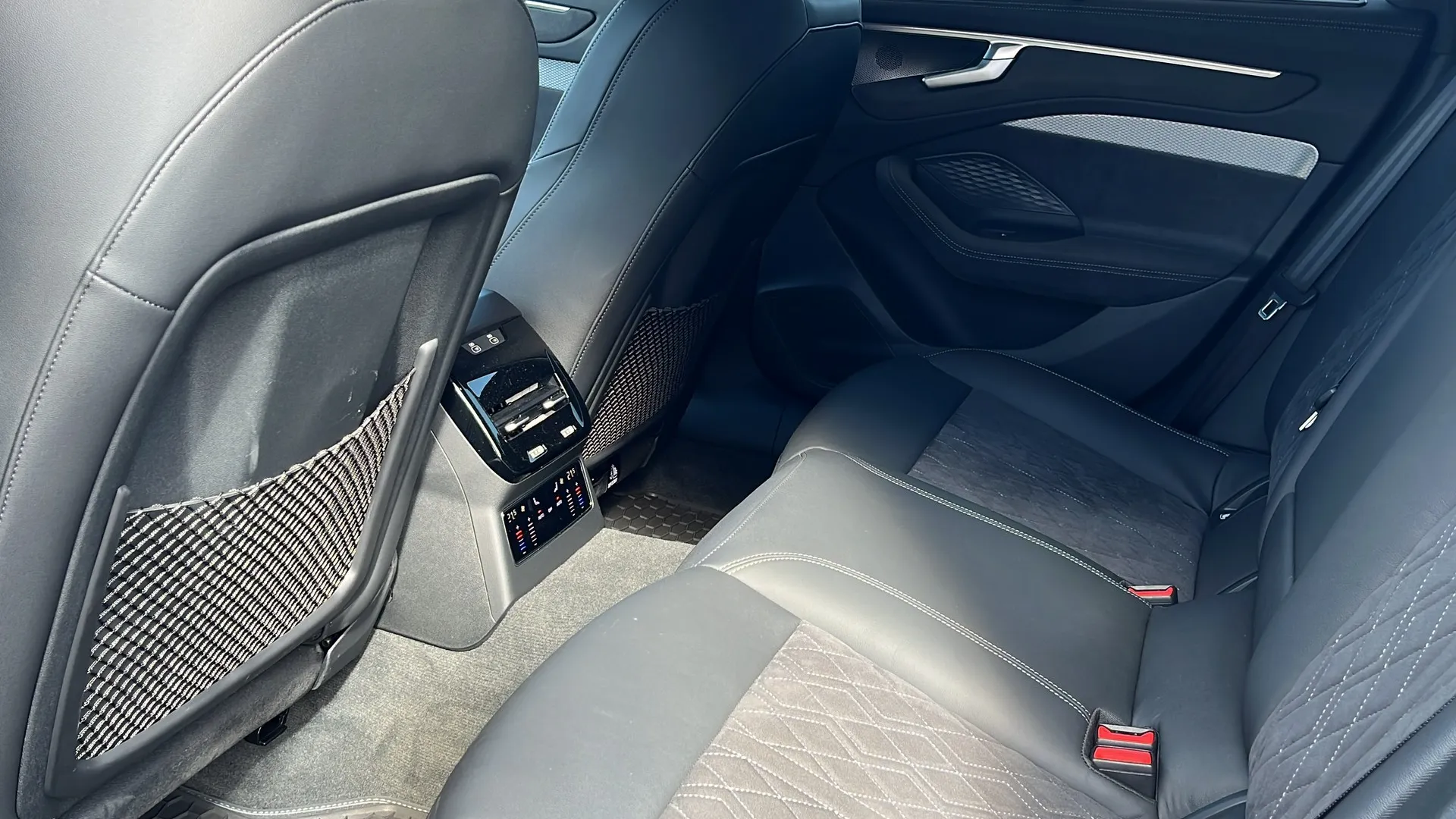 A6 Avant 40 TDI quattro S tronic képe