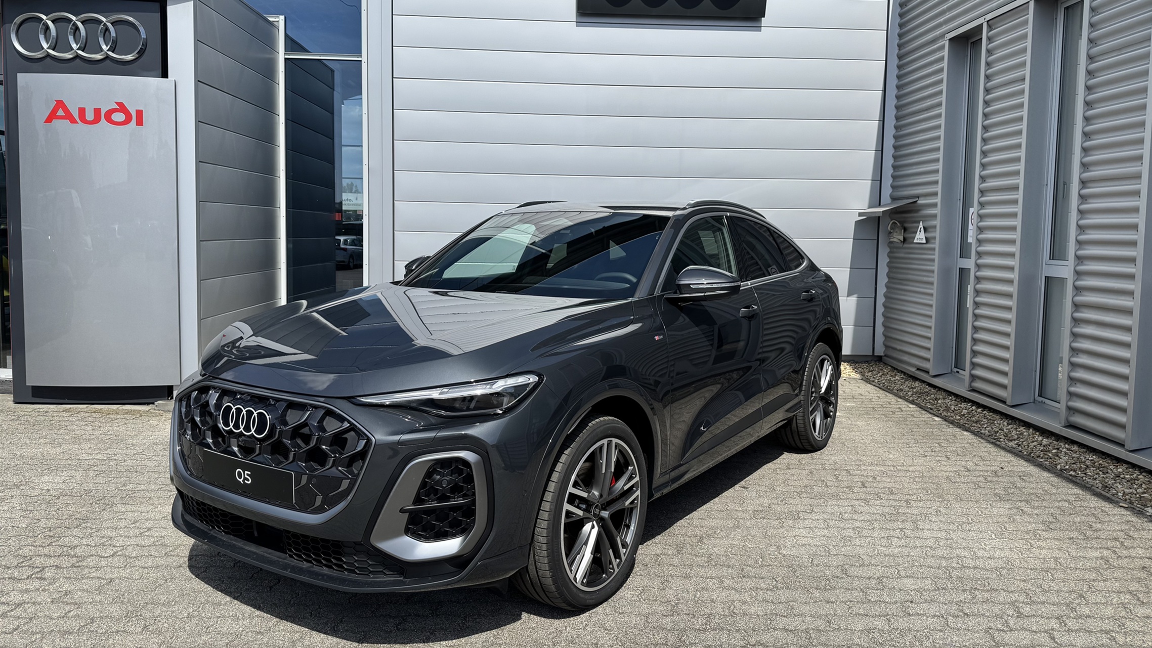 Q5 Sportback 40 TDI quattro S tronic képe