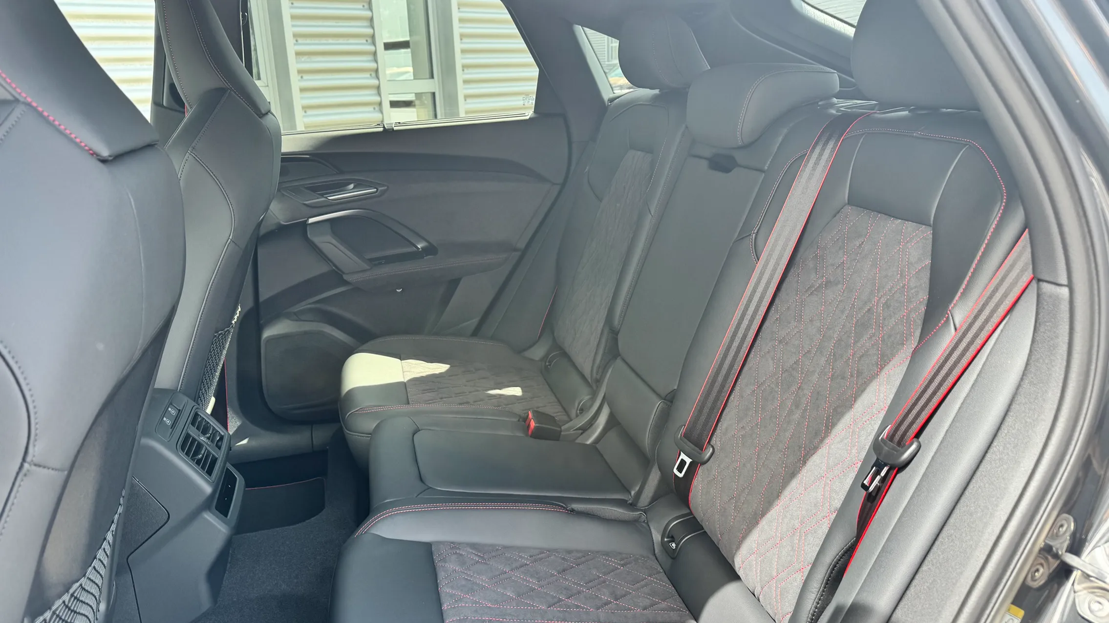 Q5 Sportback 40 TDI quattro S tronic képe