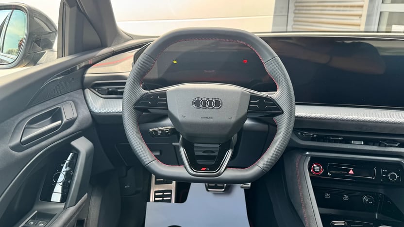Q5 Sportback 40 TDI quattro S tronic képe