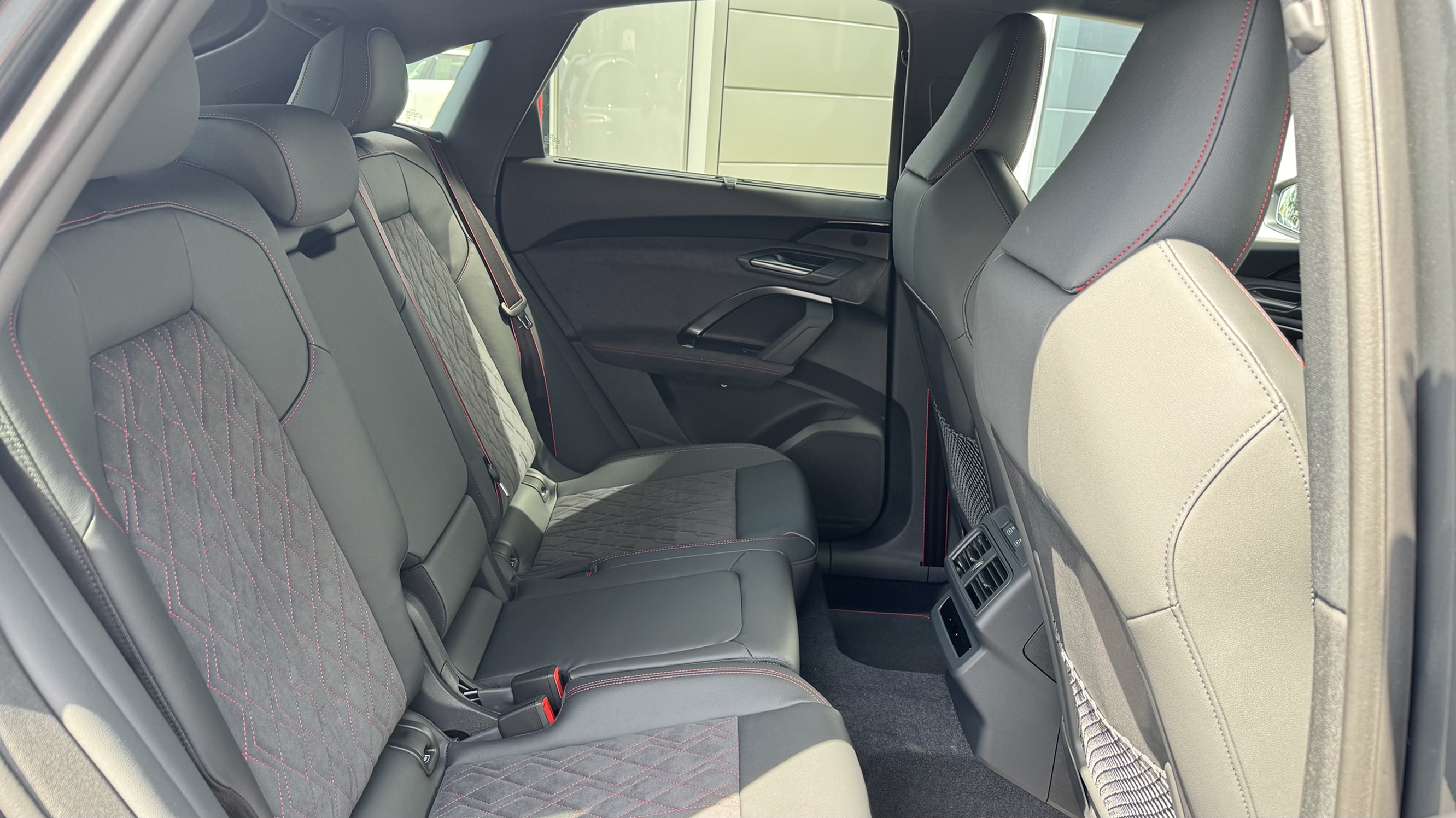 Q5 Sportback 40 TDI quattro S tronic képe