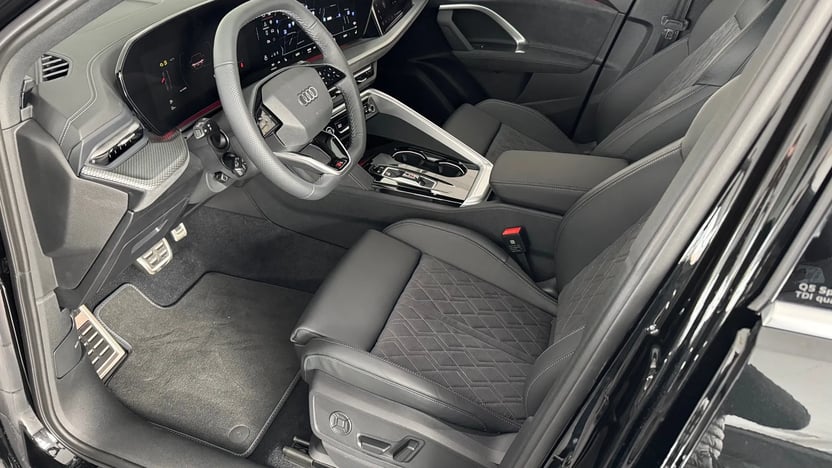 Q5 Sportback 40TDI qu. S tronic Business képe