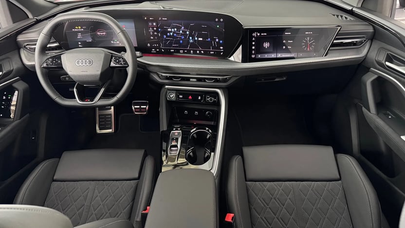 Q5 Sportback 40TDI qu. S tronic Business képe