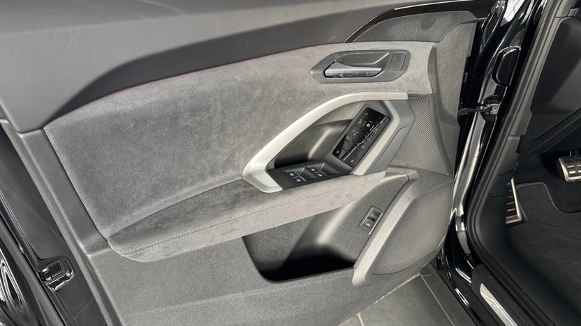 Q5 Sportback 40TDI qu. S tronic Business képe