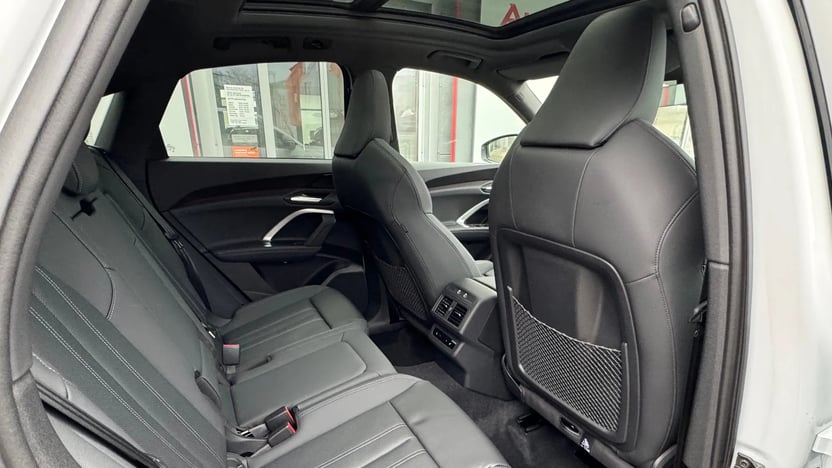 Q5 Sportback 40TDI qu. S tronic Business képe