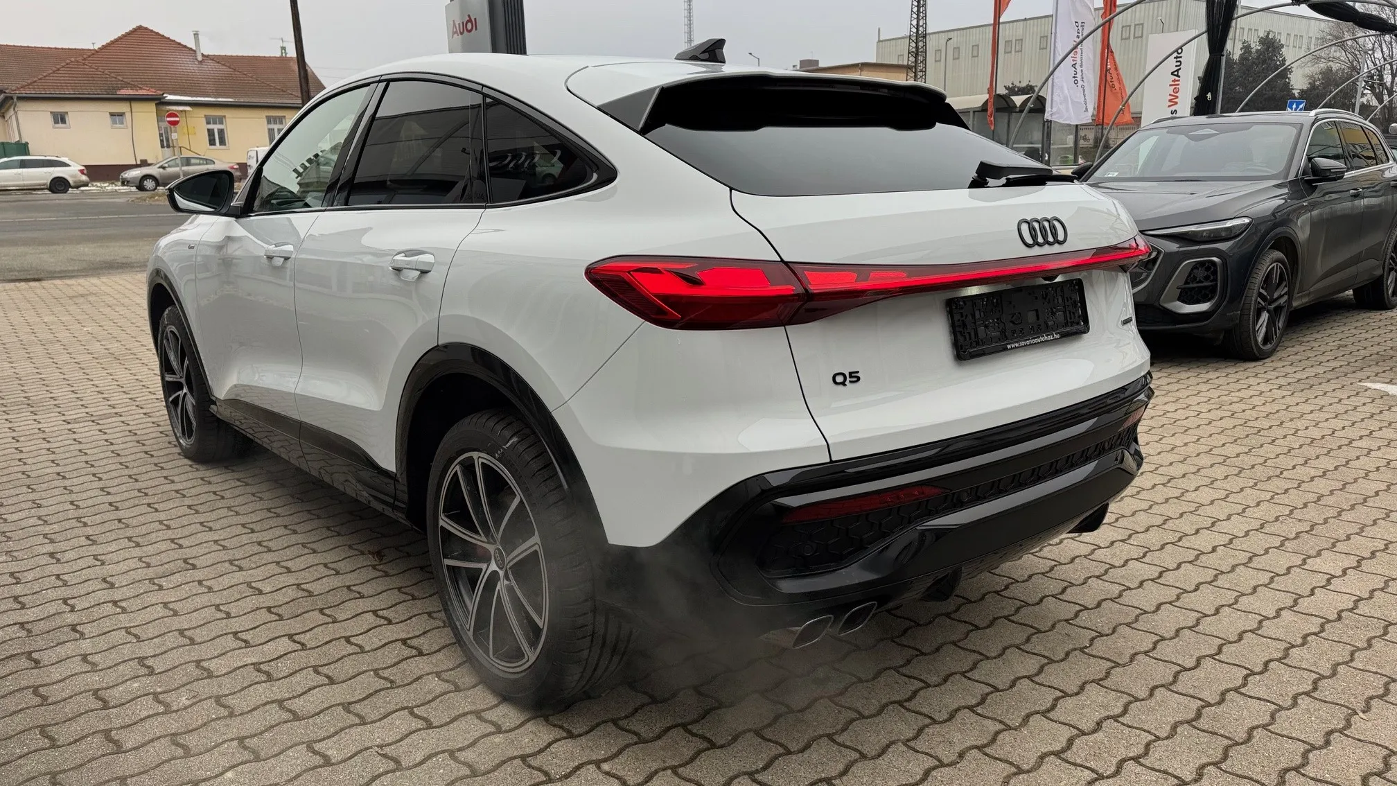 Q5 Sportback 40TDI qu. S tronic Business képe