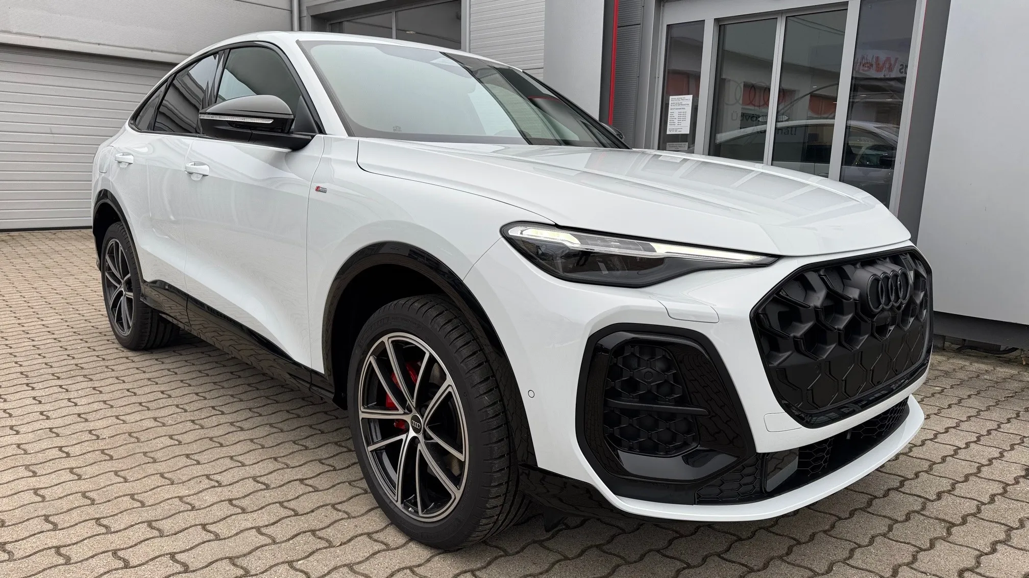 Q5 Sportback 40TDI qu. S tronic Business képe