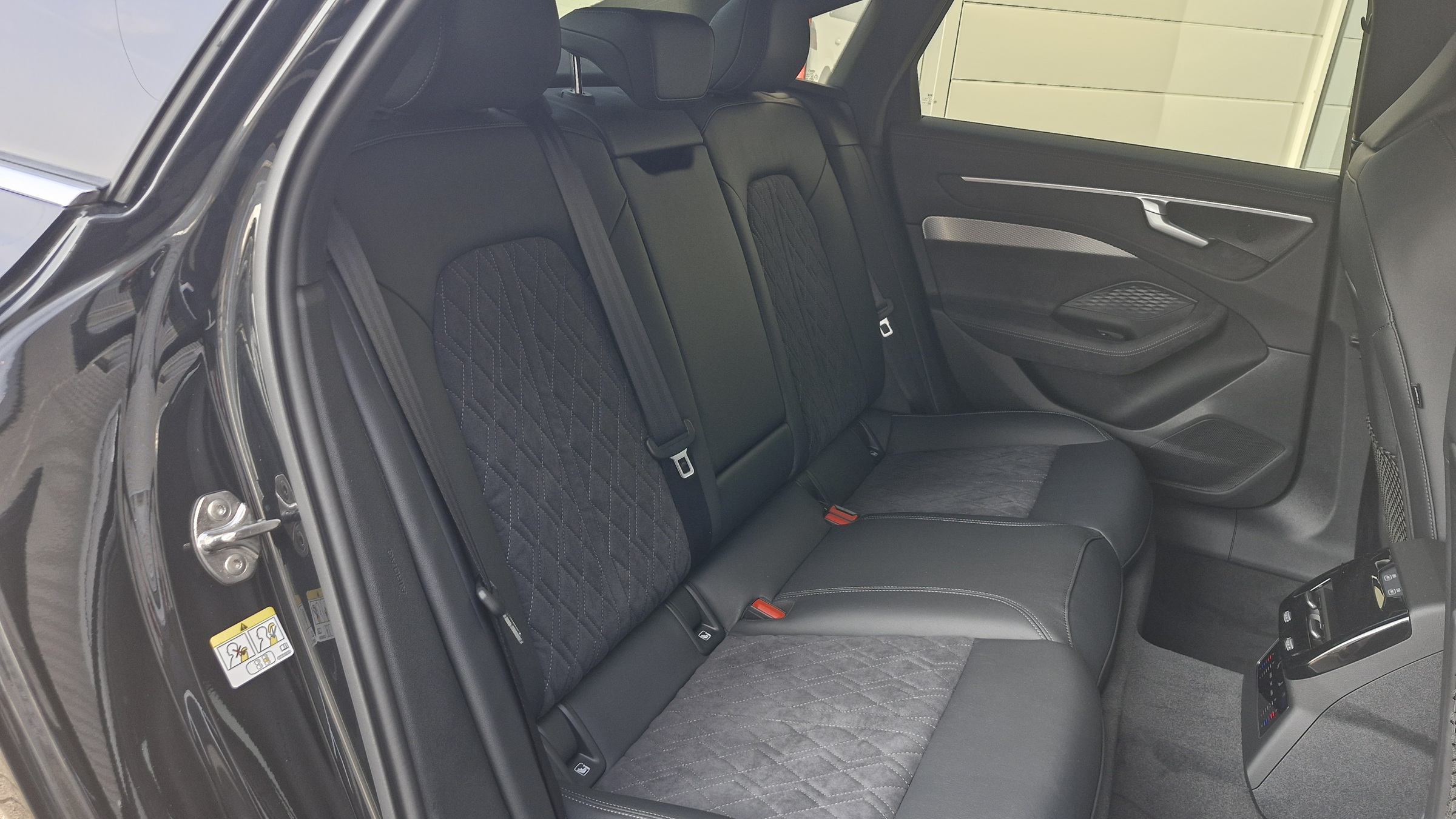 A6 Limousine 40 TDI S tronic képe