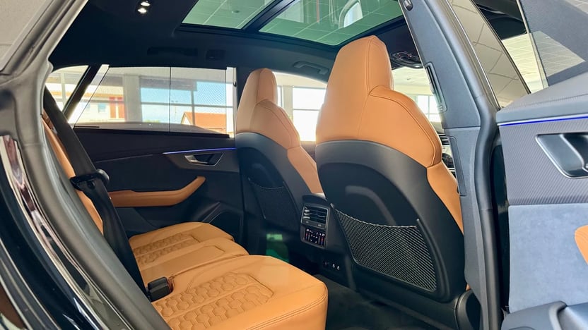 RS Q8 quattro tiptronic képe