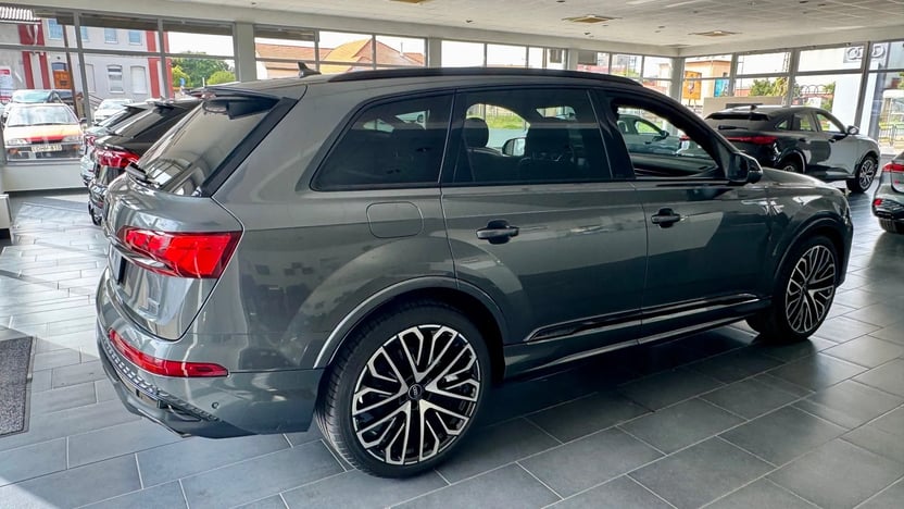 Q7 S line 50 TDI quattro tiptronic képe