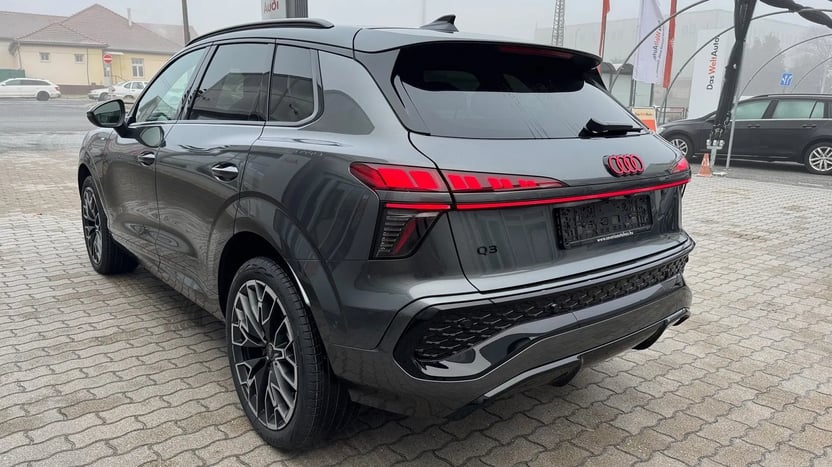 Q3 SUV TFSI 110 kW S tronic képe