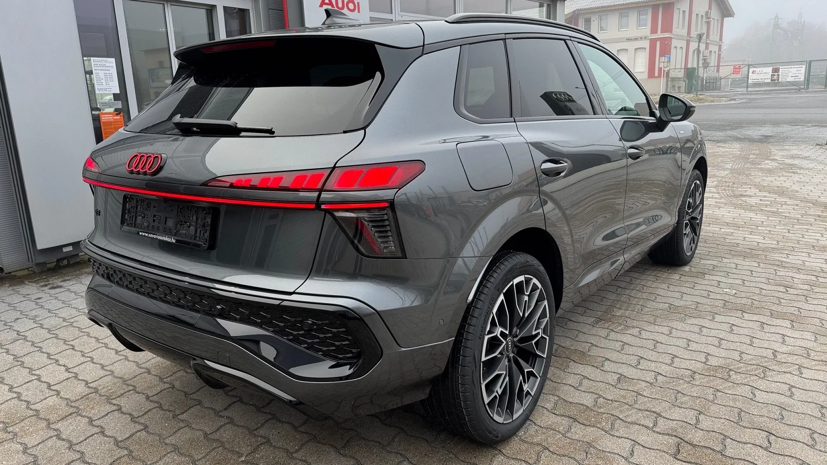 Q3 SUV TFSI 110 kW S tronic képe