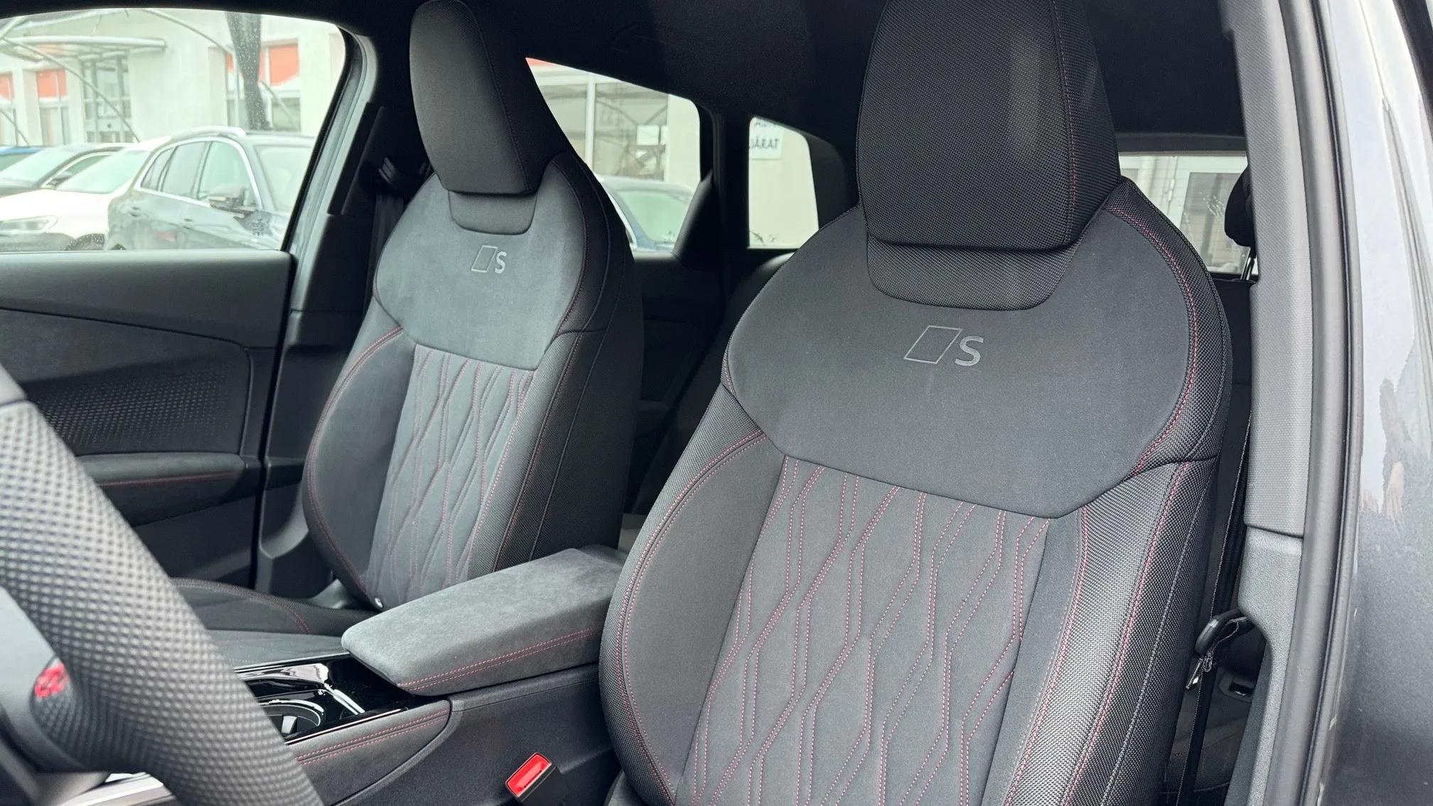 Q3 SUV TFSI 110 kW S tronic képe