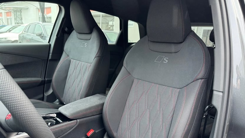 Q3 SUV TFSI 110 kW S tronic képe