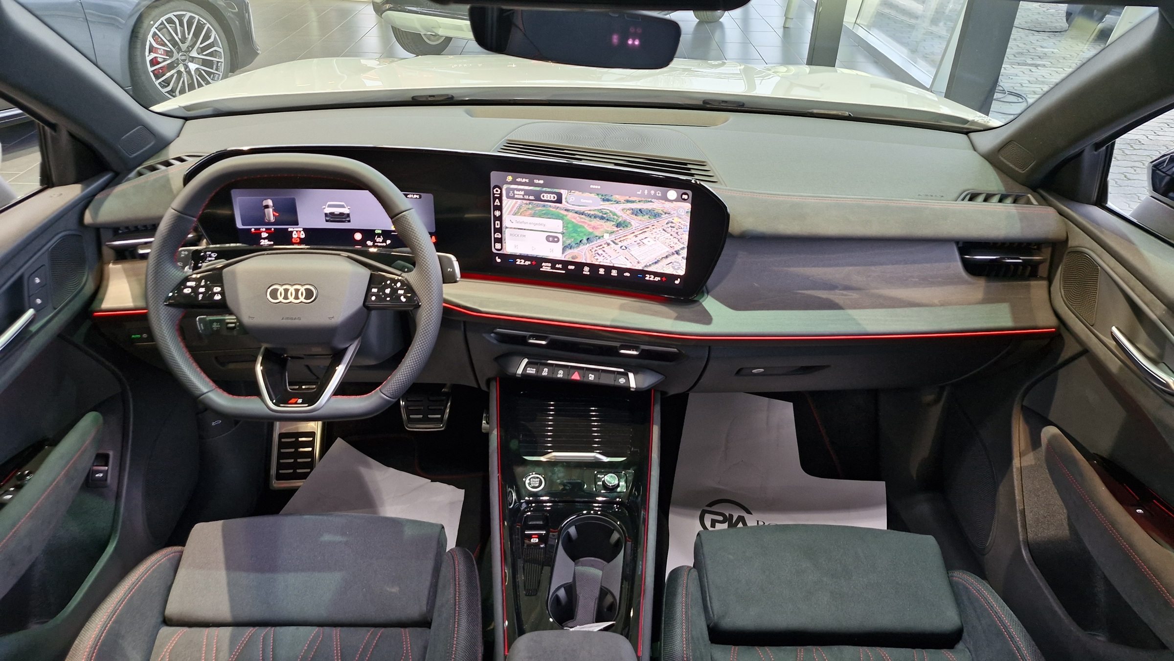 Q3 SUV TFSI 110 kW S tronic képe