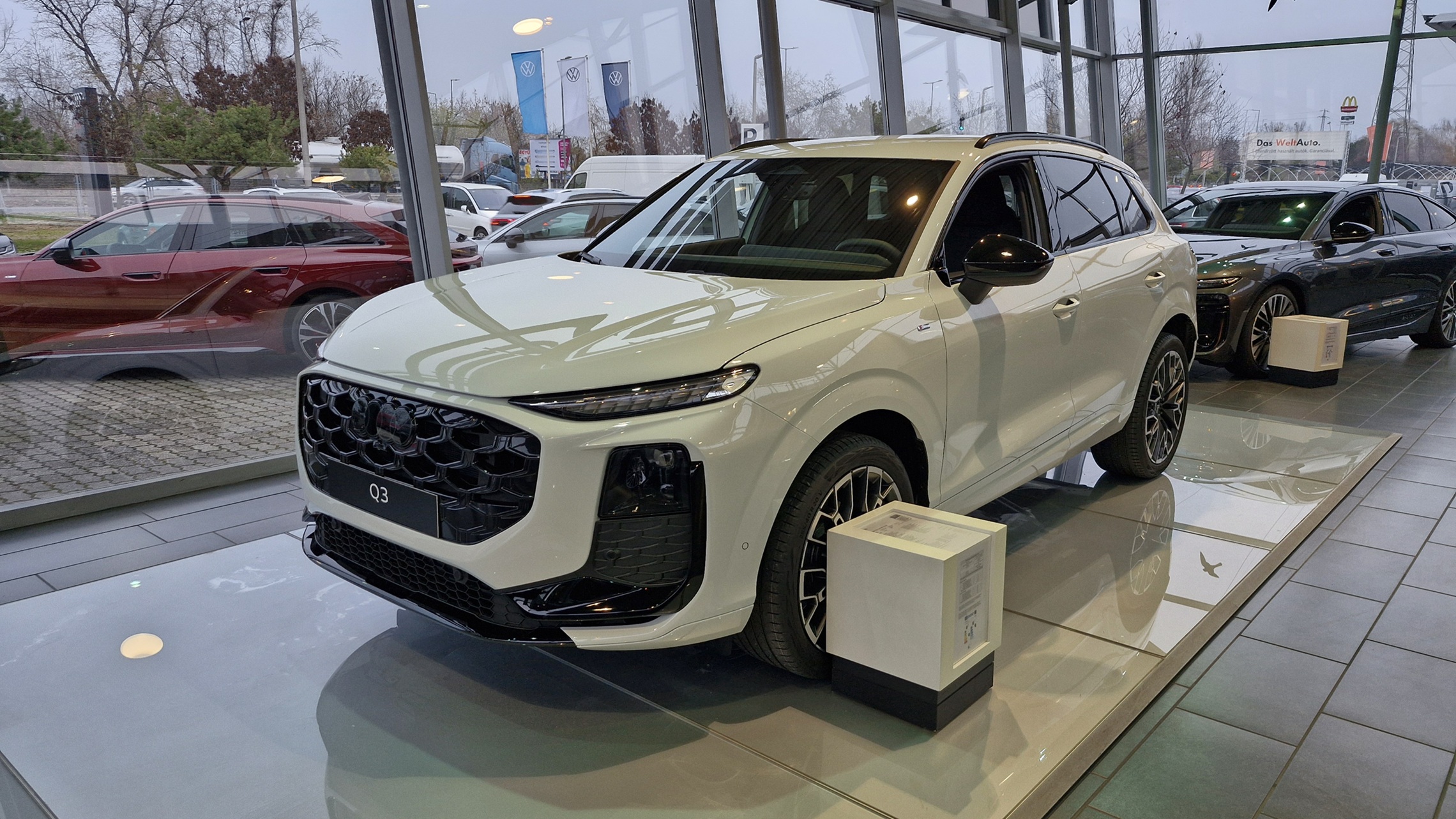 Q3 SUV TFSI 110 kW S tronic képe