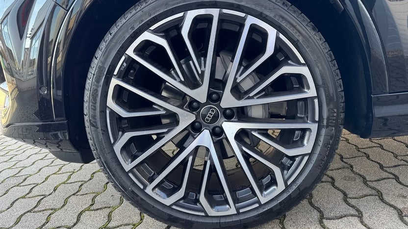 Q7 S line 50 TDI quattro tiptronic képe