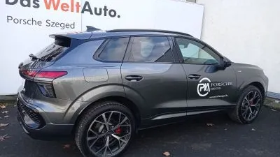 Q3 SUV TFSI 110 kW S tronic képe