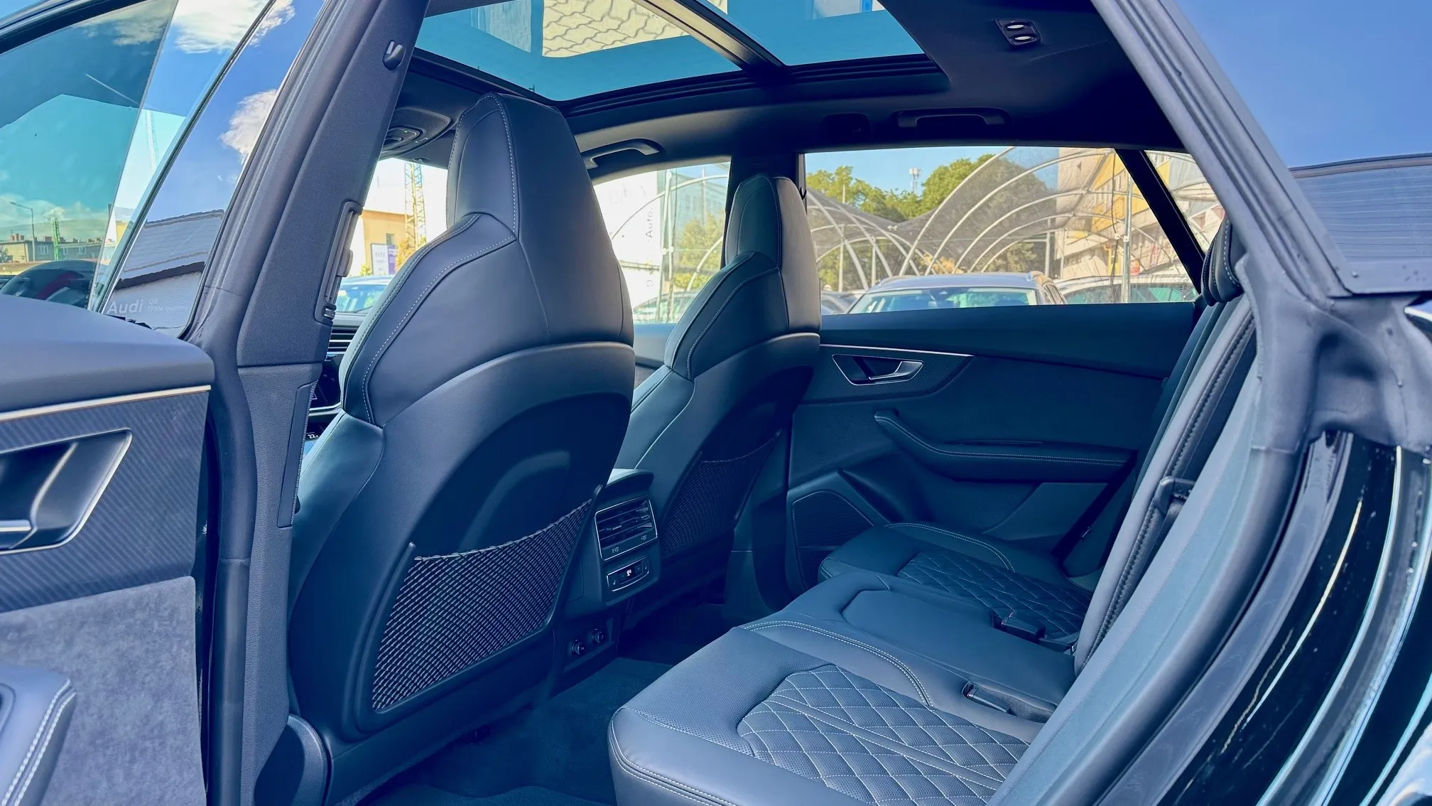 Q8 60 TFSI e quattro tiptronic képe