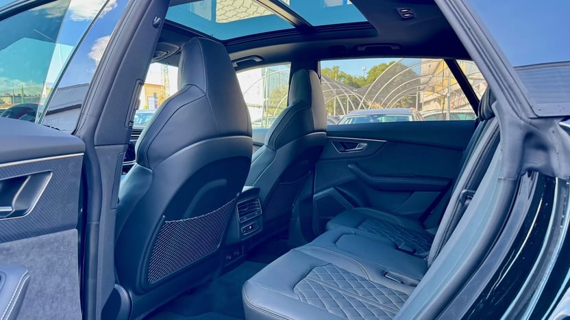 Q8 60 TFSI e quattro tiptronic képe
