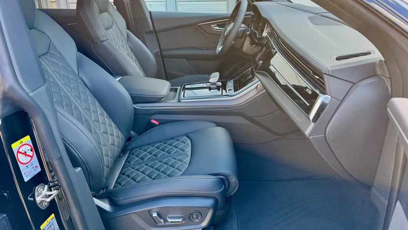 Q8 60 TFSI e quattro tiptronic képe