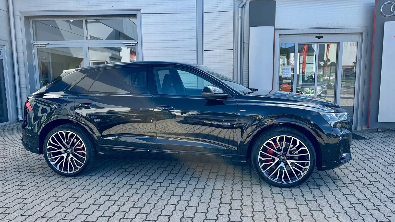 Q8 60 TFSI e quattro tiptronic képe