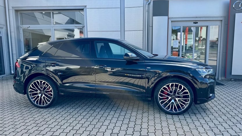 Q8 60 TFSI e quattro tiptronic képe