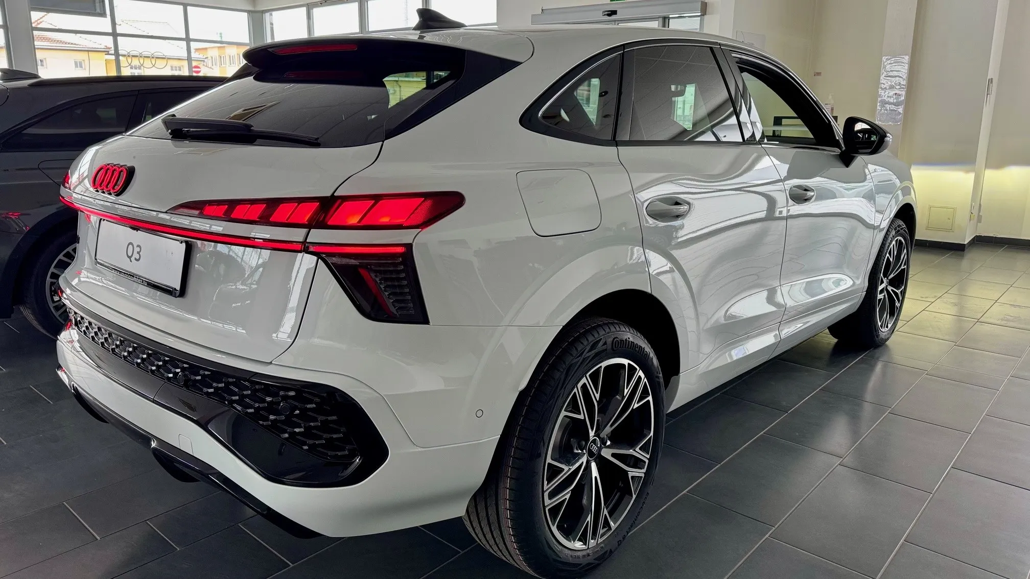 Q3 SB TFSI 110 kW S tronic képe