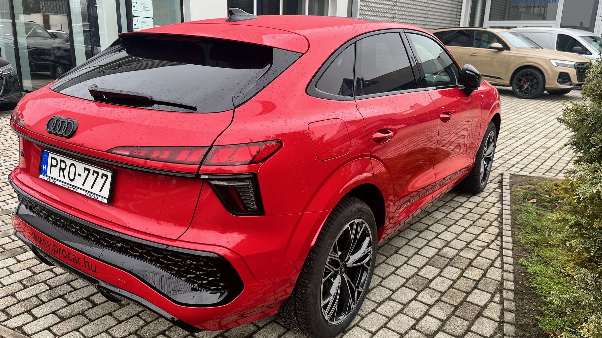 Q3 SB TFSI 110 kW S tronic képe