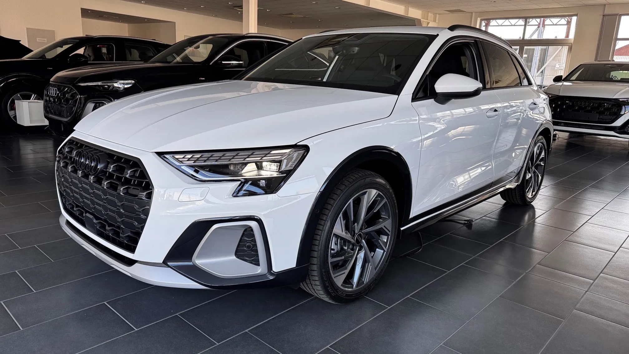 A3 allstreet 35 TFSI S tronic Lifestyle képe
