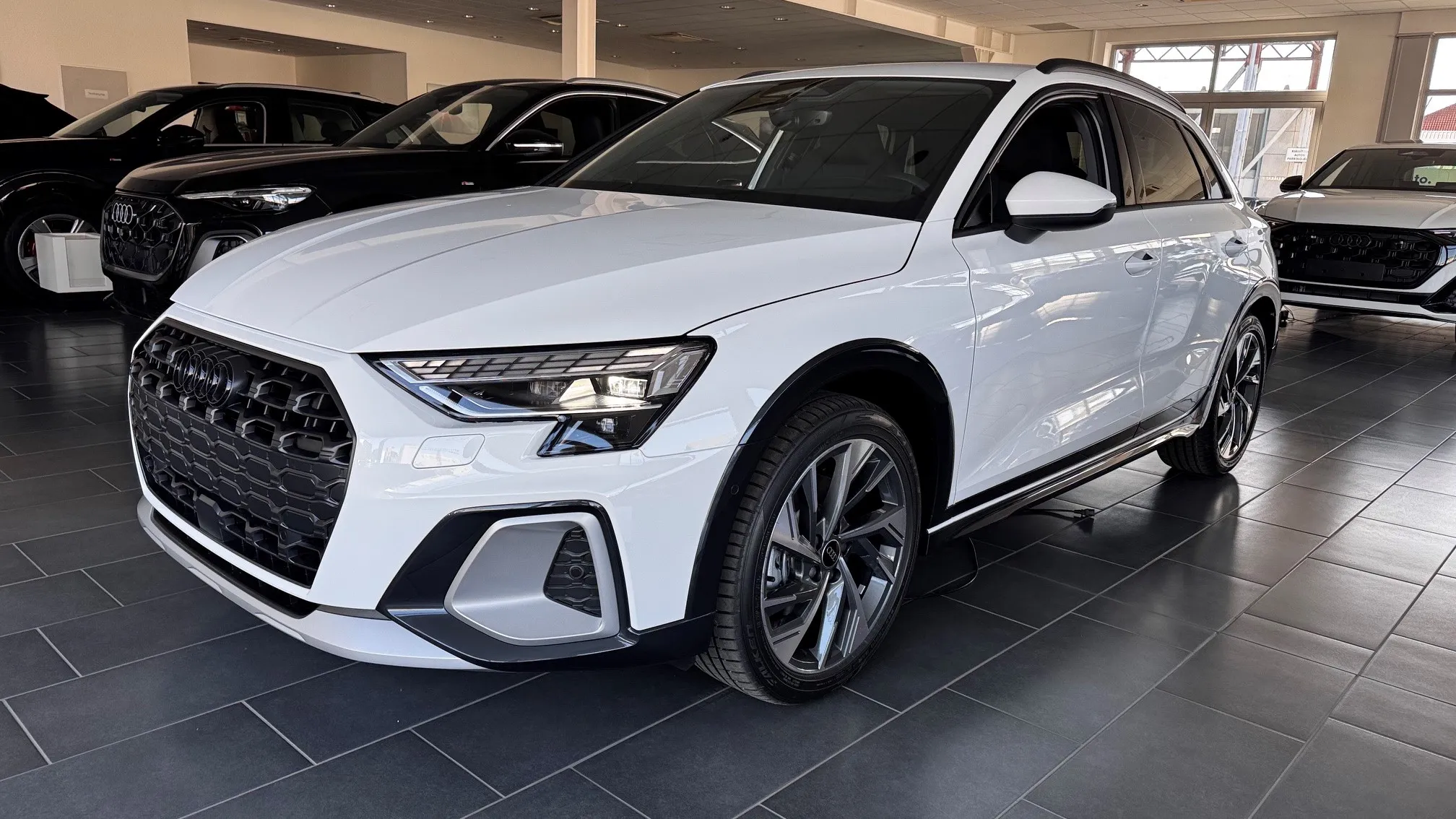 A3 allstreet 35 TFSI S tronic Lifestyle képe